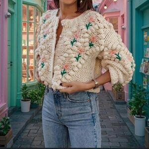 Davi & Dani chunky knit floral bauble cardigan